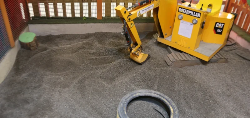 کارت سازمانی 80 WhatsApp Image 2025-03-12 at 14.03.51